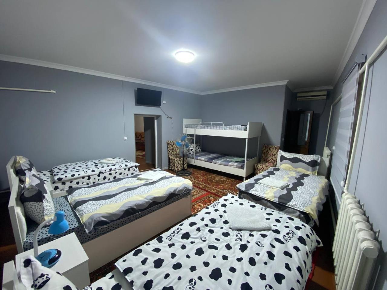 Central Park Hostel Khiva Eksteriør bilde